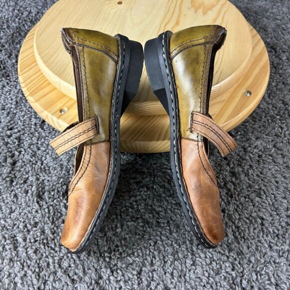 Earth Spirit Tan Leather Mary Jane Flats - Picture 6 of 11